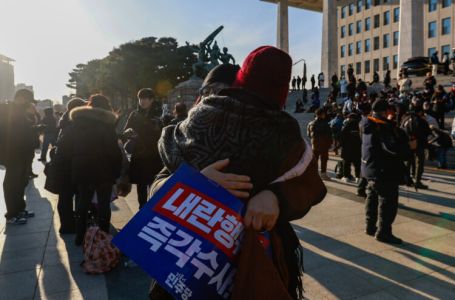 Južna Koreja: Demonstranti ispred parlamenta, policiji zabranjen ulazak u zgradu