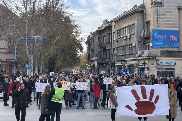 Novi protest zbog nesreće u Novom Sadu: Traži se odgovornost