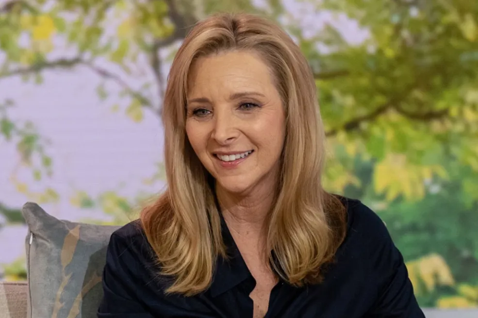 Lisa Kudrow priznala da joj je bilo teško postati prijateljica s kolegama iz "Prijatelja"