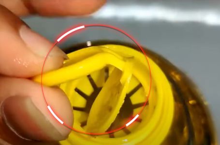 Skrivena karakteristika za koju gotovo niko ne zna: Da li znate čemu služi ovaj dio na boci za ulje?