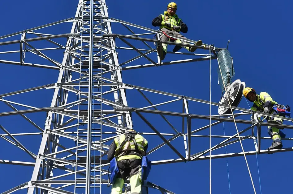 Elektroprivreda RS na koljenima, prijeti joj potpuni kolaps: “Prepušteni smo Bogu”