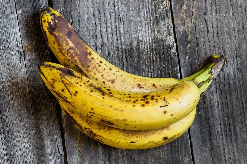 Jednostavnim trikom usporite truljenje banana