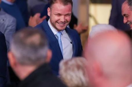 Draško Stanivuković danas je u Banjoj Luci, kao jedini kandidat, izabran za novog predsjednika PDP-a