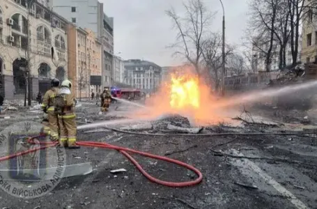 Rusi izveli raketni napad na Kijev: Sedmero povrijeđeno, oštećene zgrade