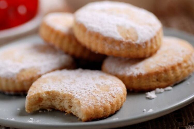 Najlakši recept za prhke kekse koji se rade od samo 3 sastojka