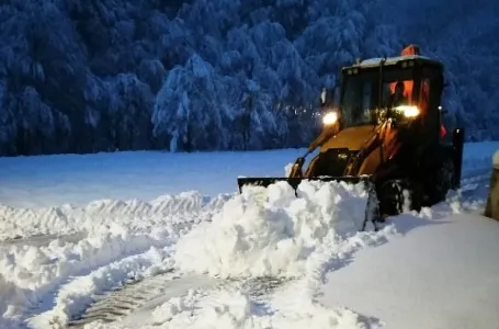 Oružane snage BiH angažovane u čišćenju snijega u pojedinim općinama