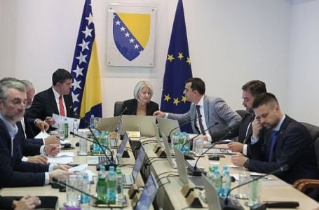 SNSD blizu ispadanja iz vlasti na nivou Bosne i Hercegovine, pregovori do kraja sedmice