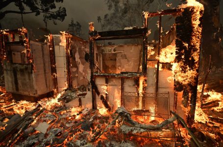 Vanredno u Los Angelesu, šerif najavljuje policijski sat