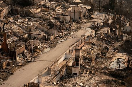 Zašto su neke kuće u Los Angelesu ostale netaknute nakon velikog požara, a druge potpuno izgorjele