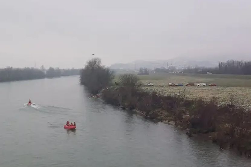 Oglasio se advokat porodice djevojčice za kojom se traga u Savi u Zagrebu