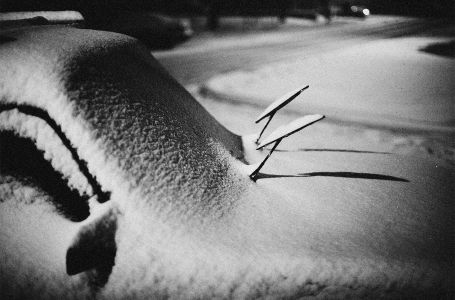 Trebate li podići ili spustiti brisače kada pada snijeg?