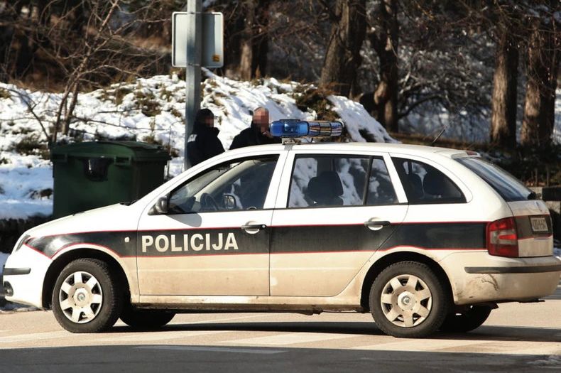 Teška nesreća u Bosni i Hercegovini: U udesu POVRIJEĐENO 6 OSOBA