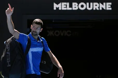 Oglasio se Đoković nakon predaje meča na AO