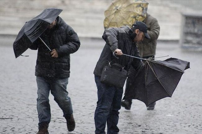 Upozorenje iz civilne zaštite: Olujni vjetrovi prijete BiH