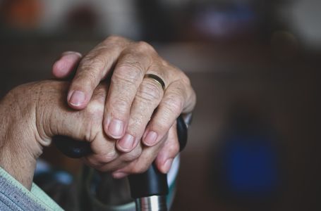 Napunila je 107 godina i poručila svim ženama: "Za dug, sretan i ispunjen život, bježite od ove..."