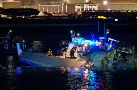 Oglasili se Rusi: Poznato dvoje putnika koji su bili u avionu American Airlinesa