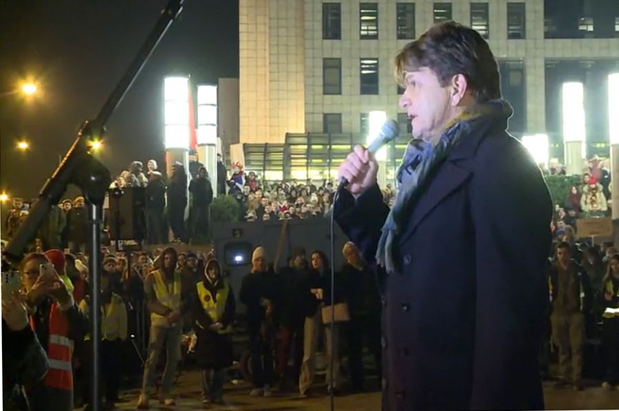 ODJEKNUO GOVOR DRAGANA BJELORLIĆA: "Vi sada ne oslobađate samo Srbiju, nego cijeli region..."