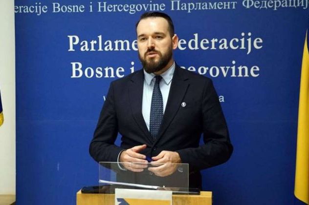 ZASTUPNIK ČAVALIĆ NAJAVLJUJE NOVU DRAMU: Dobro pazite šta planira uraditi federalno ministarstvo...