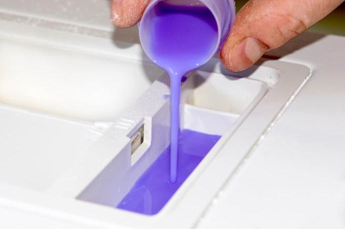 Zbog ovoga odjeća ne miriše, iako ste stavili omekšivač: Jedan pogrešan korak kriv je zbog smrada