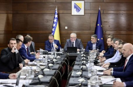 U toku sjednica ESV-a u zgradi Vlade FBiH, glavna tema minimalna plata