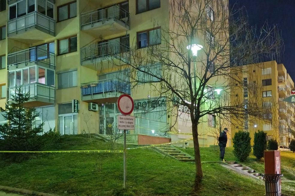 Velika tragedija potresla građane u Vogošći: 15-godišnja djevojčica skočila s petog sprata