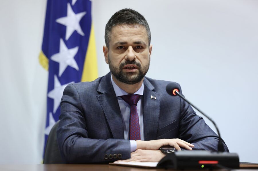 Amidžić o sastanku Trojke i SNSD-a: Imamo granicu ispod koje ne možemo da idemo