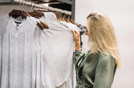 Kako očistiti bijelu odjeću bez jakih hemikalija? Uz ovu smjesu, mrlje će nestati za sat vremena