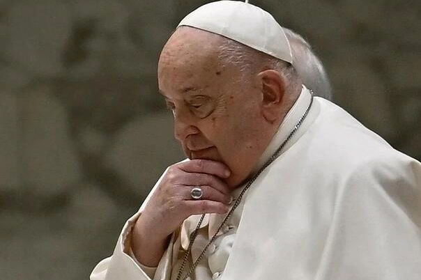 Novi detalji o zdravlju pape Franje