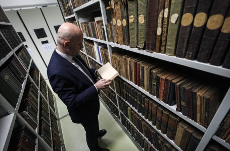 Najstarija biblioteka na Balkanu je u Sarajevu, čuva rukopis star 900 godina