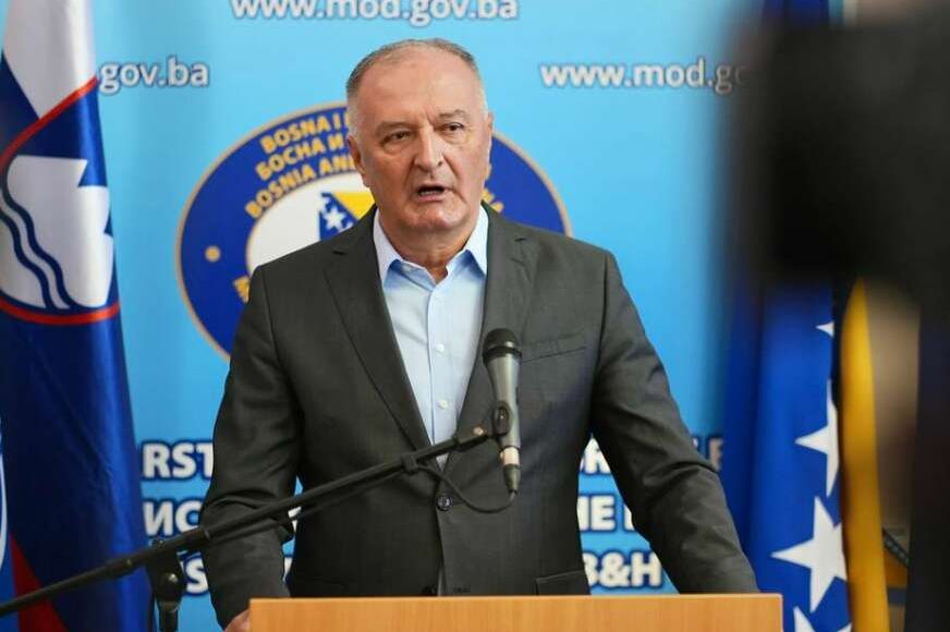 Helez otkazao put u Sloveniju: "Situacija u BiH nije dobra i prijeti..."