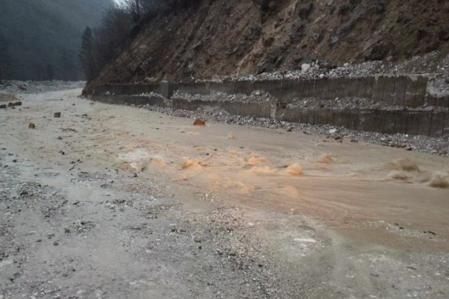 Prekinuta putna komunikacija između Jablanice i Blidinja