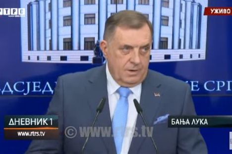 PRATITE UŽIVO: Dodik se obraća javnosti (VIDEO)