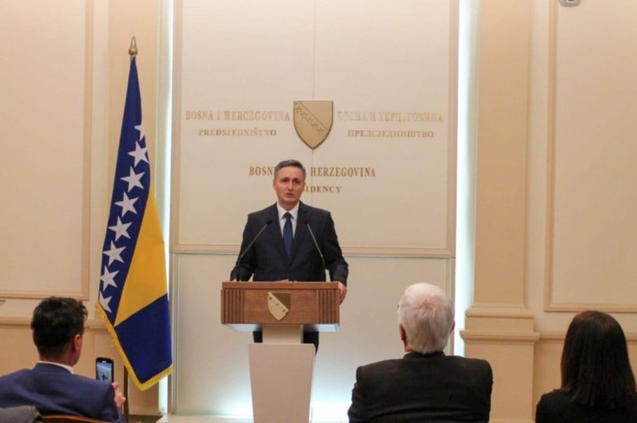 Bećirović uputio telegrame saučešća predsjednici i premijeru Sjeverne Makedonije