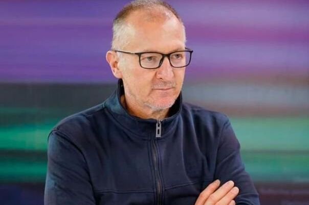 Pušten novinar kojeg je Vučićeva policija danas uhapsila