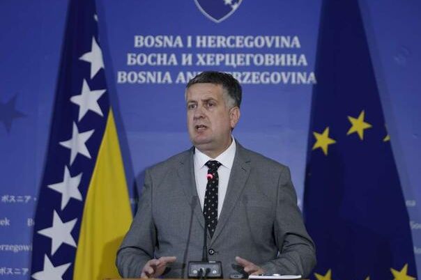 Vuković o Dodikovoj najavi: Vlast u RS-u je podigla bijelu zastavu