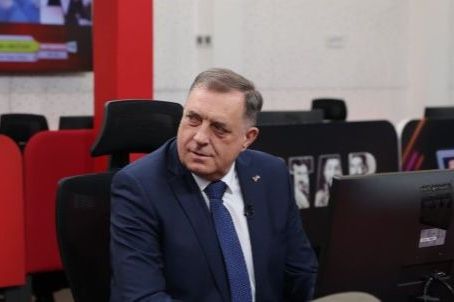 Dodik ponovo prešao granicu uprkos centralnoj potjernici: Evo gdje je otišao