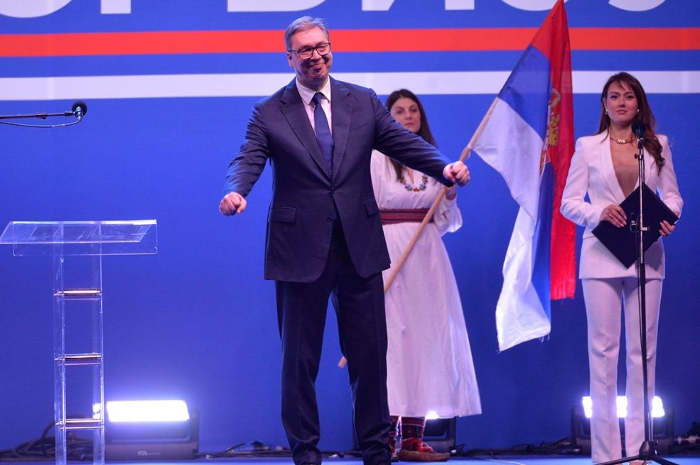 Vučić iznio pet zahtjeva večeras na skupu