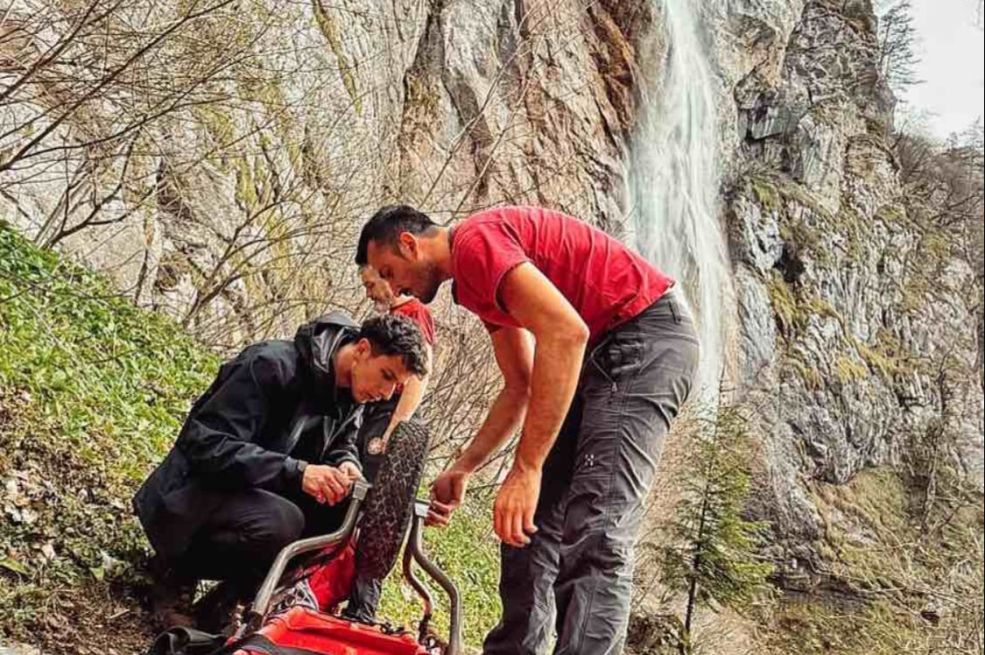 Uspješno završena akcija spašavanja povrijeđene planinarke na Skakavcu