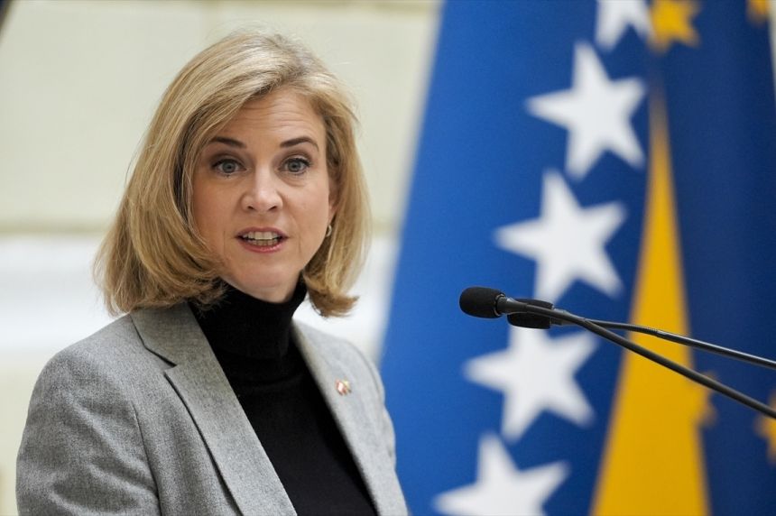 AUSTRIJSKA MINISTRICA PROGOVORILA ISKRENO O DODIKU: Nikom u RS neće biti drago ovo pročitati