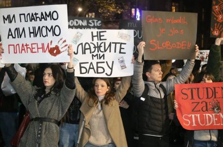 ,,Kraljevo na nogama: Studenti protiv vlasti, blokade širom Srbije!“