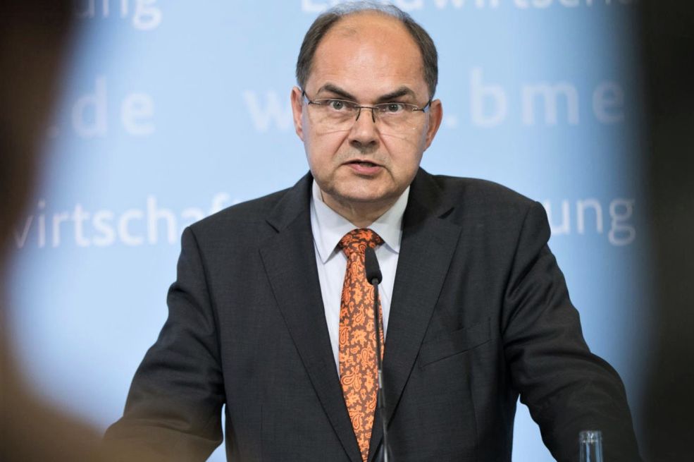 Christian Schmidt planira da zabrani rad Milorada Dodika i SNSD-a?!