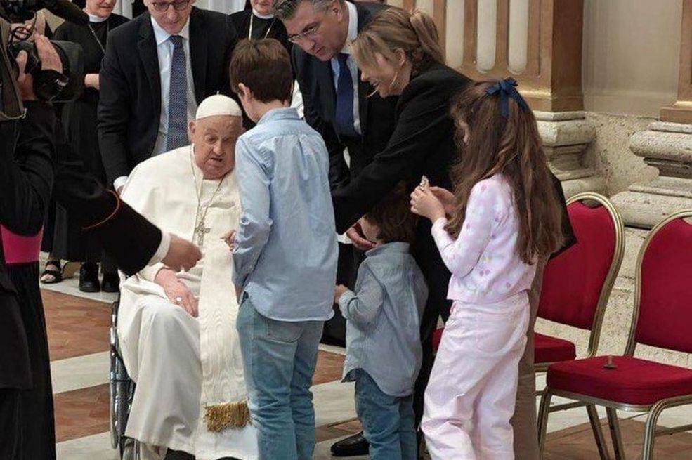 Papa se dan prije smrti susreo s Plenkovićem i JD Vanceom