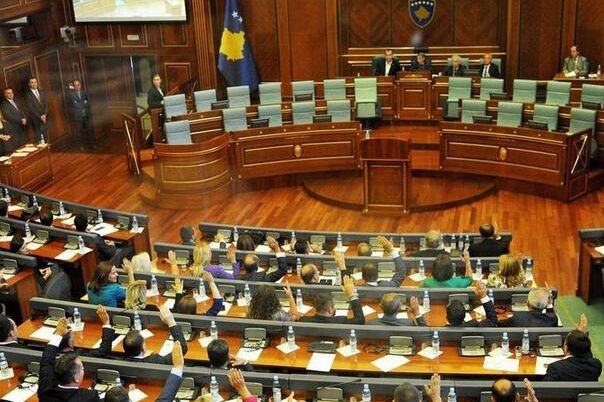 Kosovo: Kurti bez većine za novu vladu, opozicija ga optužuje za odugovlačenje