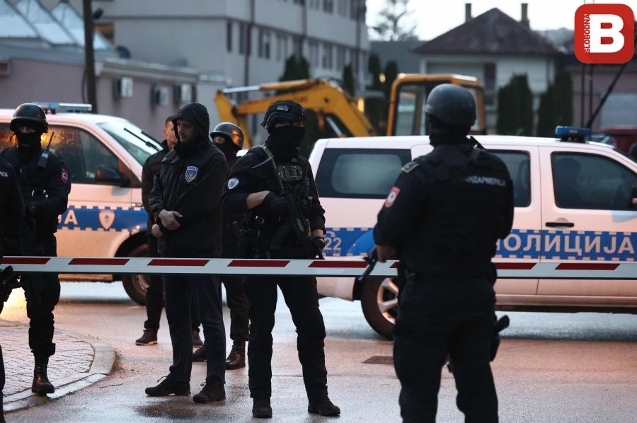 Pripadnici SIPA-e pokušali "privesti" Dodika, pogledajte kako ga je "spasio" MUP RS-a (VIDEO)