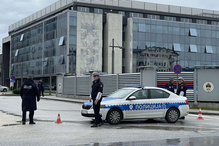 Da li je Dodik ovdje PRENOĆIO? Čuvao ga veliki broj pripadnika MUP-a RS