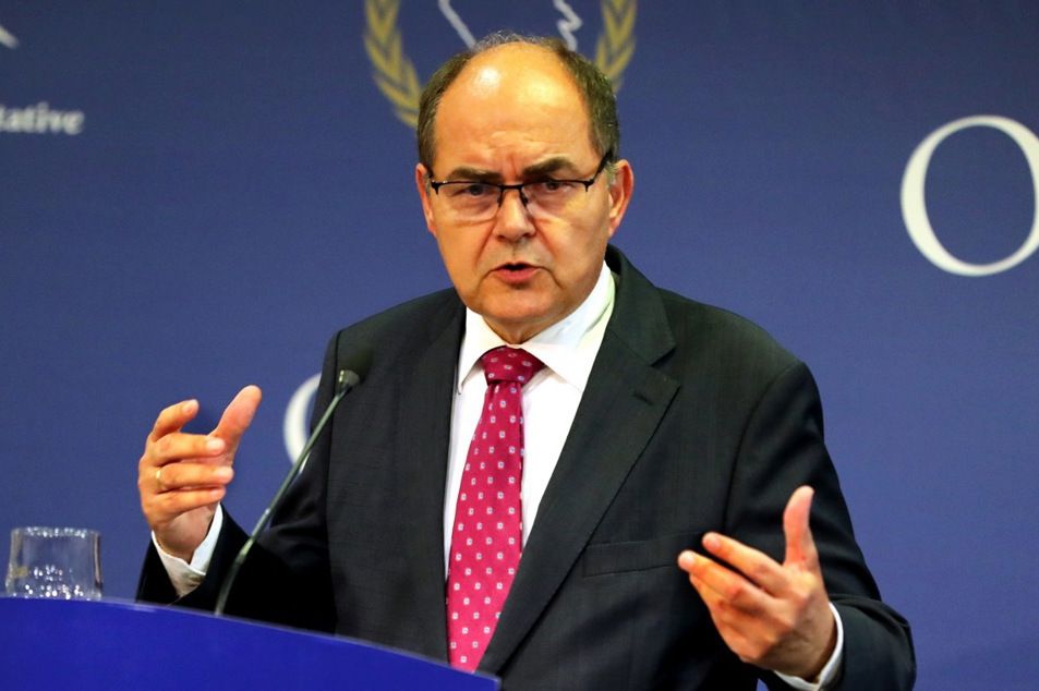 Schmidt se hitno obraća javnosti: Dodik mu prijetio i nazvao ga fašistom