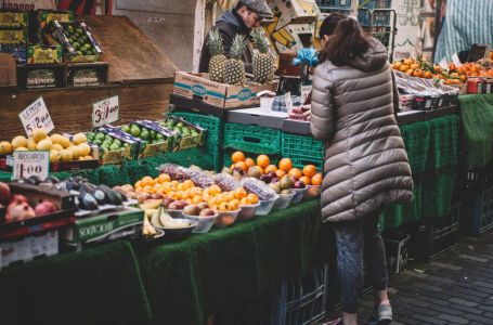 Definitivno najotrovnije voće: Prepuno je pesticida, a kad je sezona svi ga jedu svaki dan