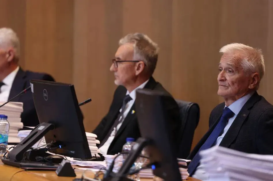 Pao i Zakon o VSTS-u, prekinuta sjednica Doma naroda