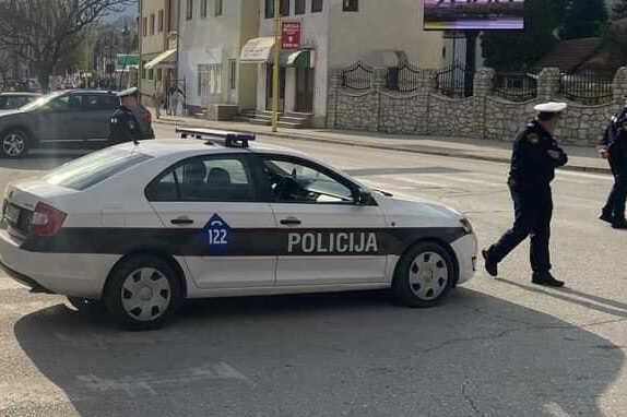 "Ukrao sladoled, nosio marihuanu: Policija podnosi prijavu protiv 17-godišnjaka"