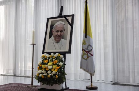 Skandal u najavi: Poznato tko će zatvoriti papin lijes